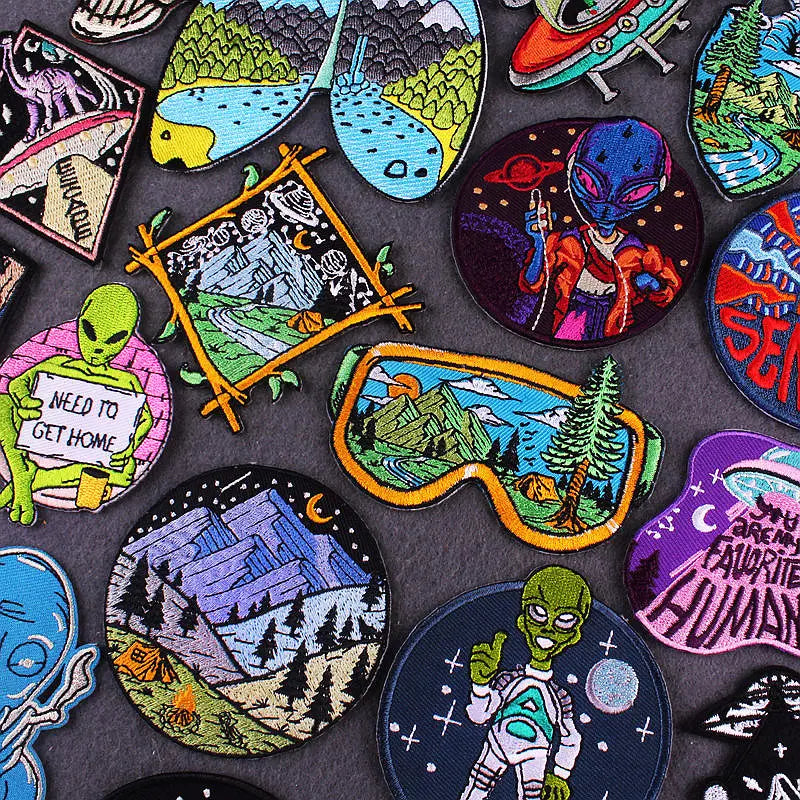 Mountains Alien Outdoor Embroidered Iron on Patches for Clothing Custom Patches Applique High Quality Patch Badges