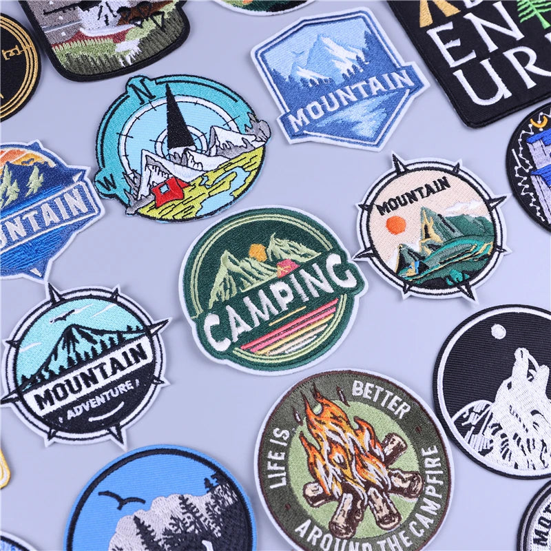 Wholesale Outdoor Adventure Mountain Embroidery Patches for Clothing Patch Manufacturer Custom Embroidered Patch for Clothing