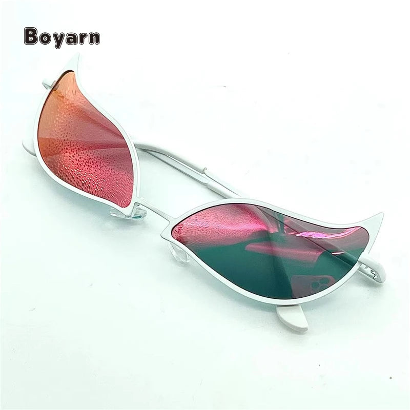 Boyarn Wholesale Anime One Piece Doflamingo Joker Tech Punk Style Cat Eye Sunglasses Men Women Cosplay Cyberpunk Glasses