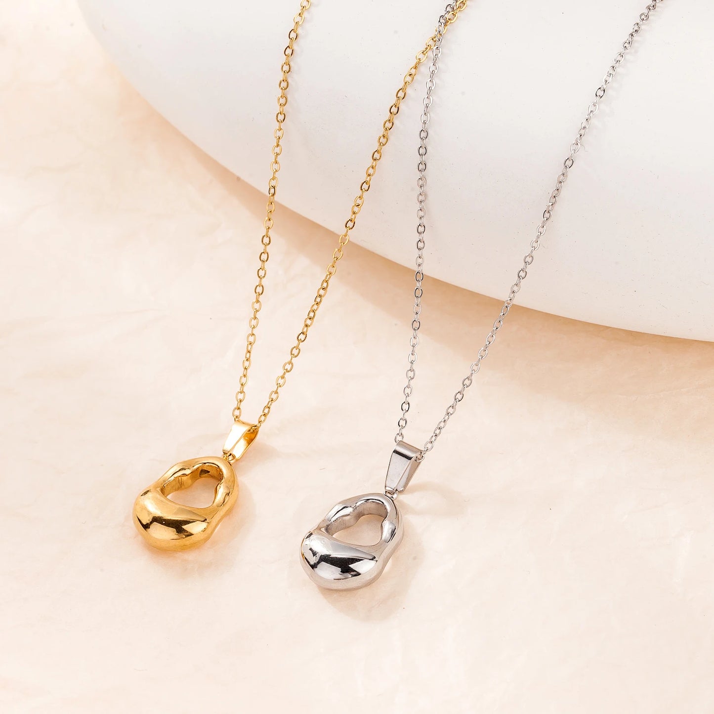 Wholesale French Minimalist Stainless Steel 18k Gold Plated Hollow Geometric Water Drop Necklaces Women