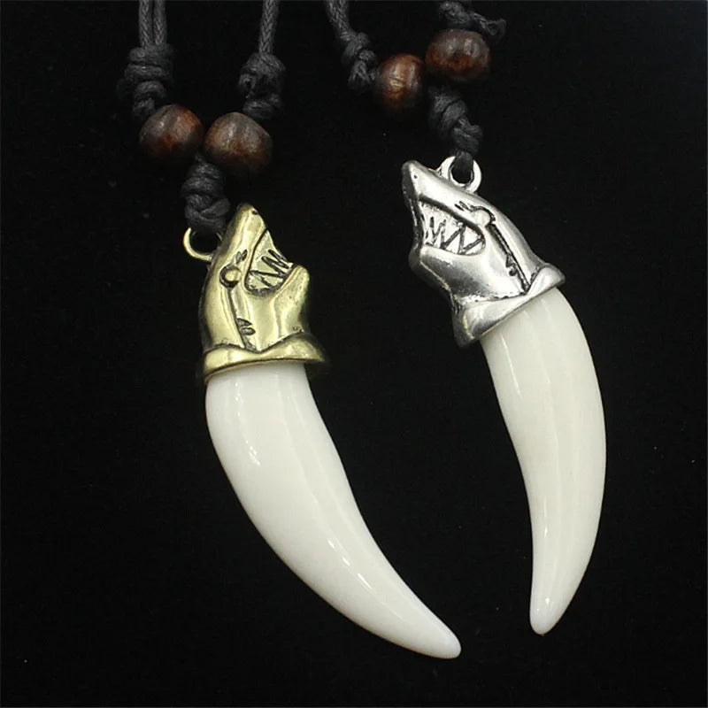 Fashion Wax Rope Wooden Beads Sweater Chain Necklace New Design Punk Gold Silver Shark Head Wolf Tooth Necklace for Women Men