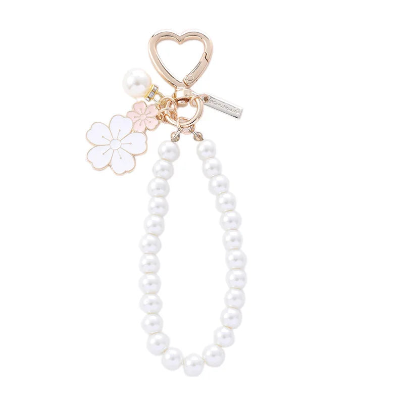 Fashion Pearl Charm Flower KeyChain Car Keyring Pendant Cute Pearl Heart Keyring Women Bag Charm Earphone Case Decor Accessor