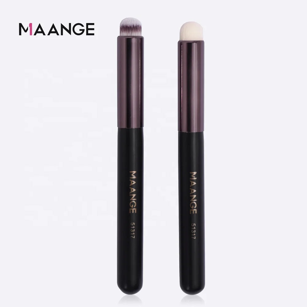 MAANGE New Custom Logo Private Label Black White Pink 2Pcs Lip Cosmetic Brush Women Nylon Wood Foundation Makeup Brush Set
