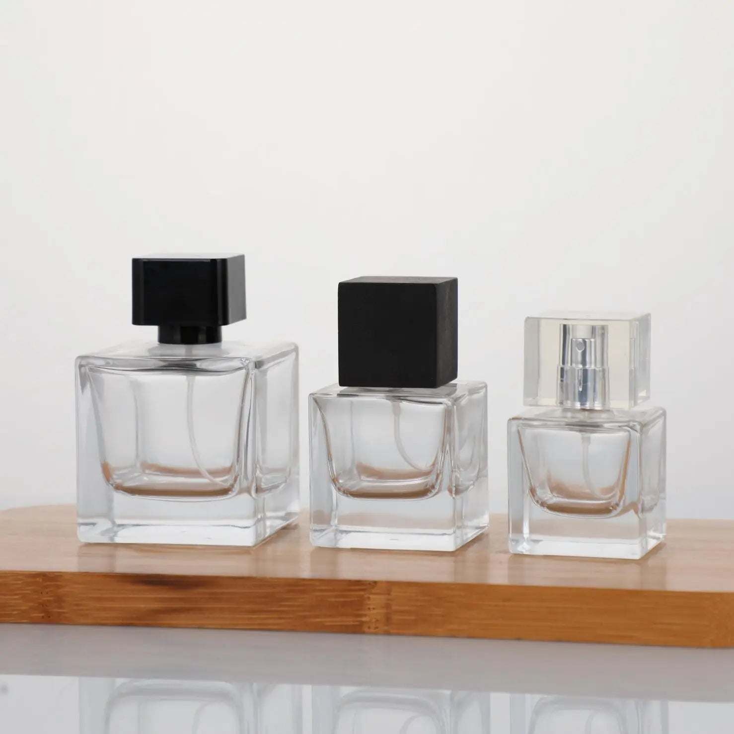 Clear Luxury Square Design Mens 30ml 50ml 100ml Perfume Bottle Empty Spray Glass Screen Printing Pump Sprayer Custom Logo Tuo