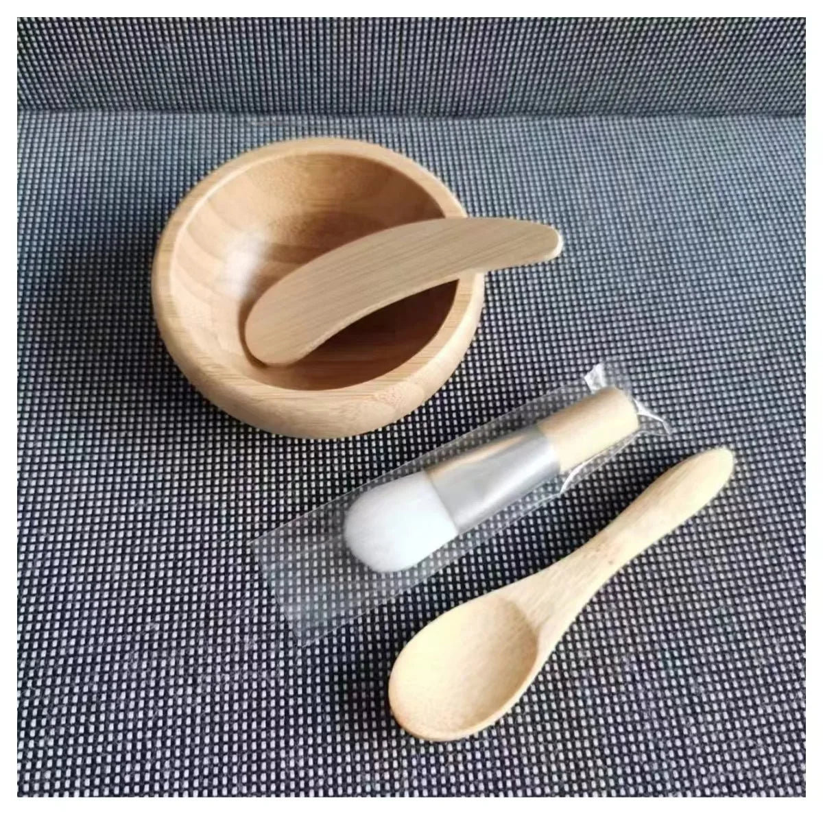 Eco Friendly DIY Facial Beauty Products Mixing Bowl Sets Wood Bamboo Cosmetic Bowls with Bamboo Spatula Spoon