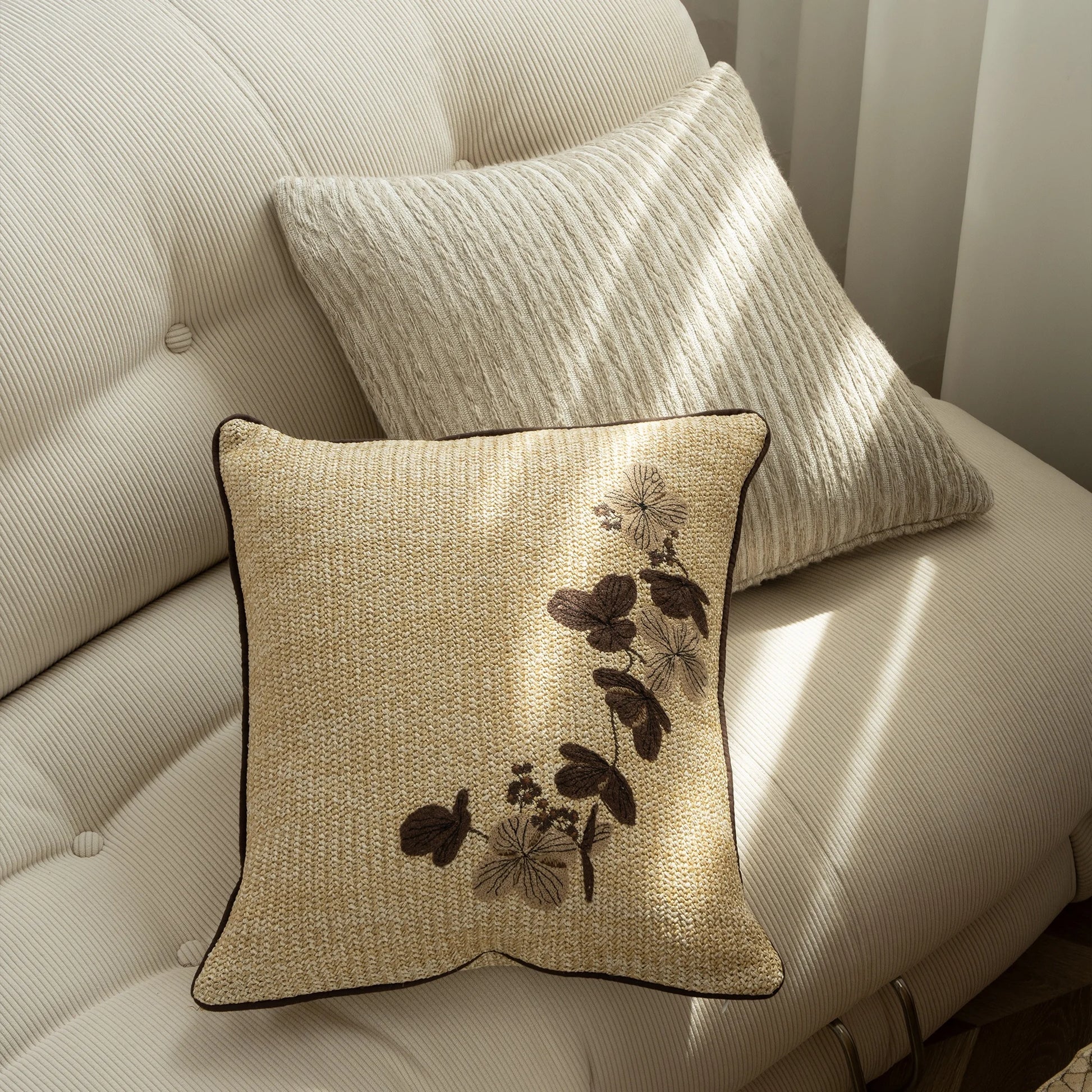 Original Design Home Decor Natural Style Embroidery Cushion Case Unique Textured Fabric Cool Touch Custom Cushion Cover