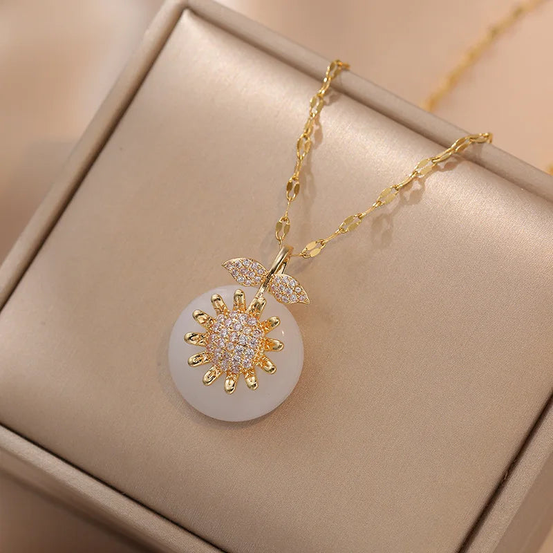 New Design Sunflower Zircon Pendant Stainless Steel Chain Necklace Jewelry Accessories Sunflower Necklace