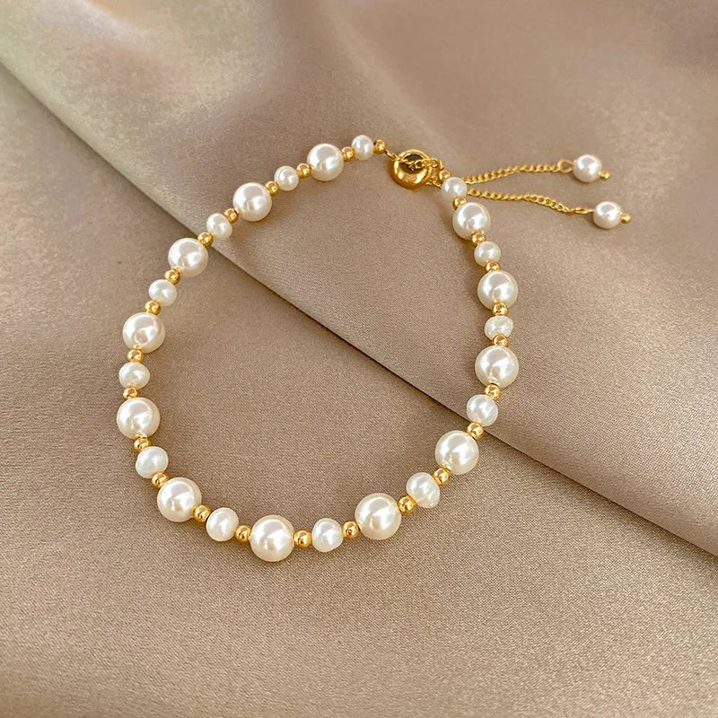 2024 Trendy Fashion Jewelry Gold Dainty Pearl Bracelets Ladies Female Luxury Handcuff Bracelet for Women
