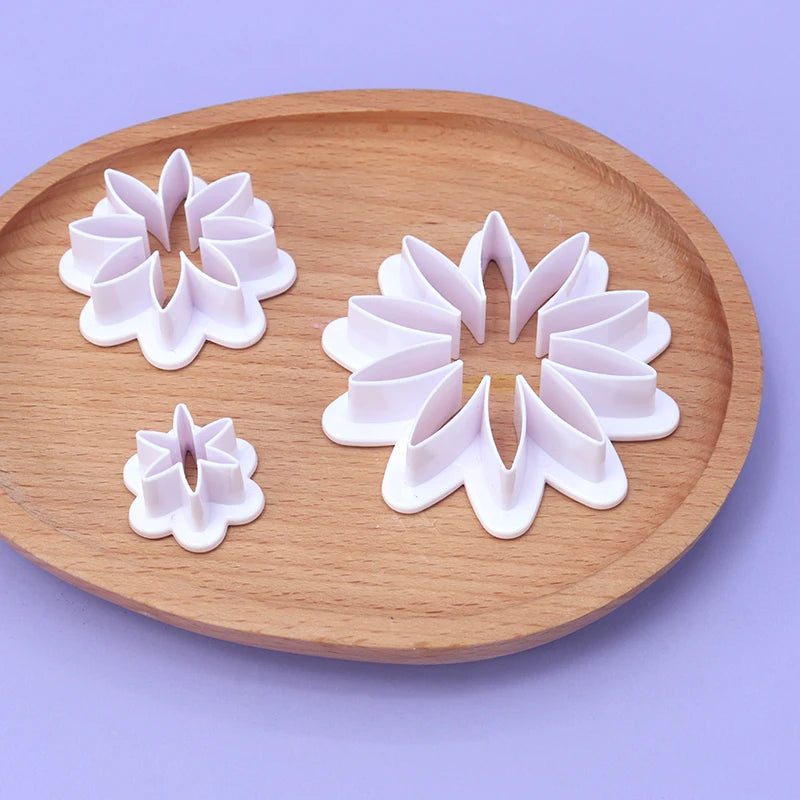 4PC Plastic Chrysanthemum Daisy Plunger Cutter Gerbera Cutting Set Cookie Cutter Decorating Mold Tools Embossing Tool Decoration