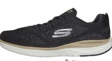 SKECHERS “Ultra Groove Royal Dragoon”. NEGRO, talla 9. Zapatillas nuevas. En caja.