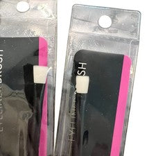Cepillo de Maquillaje Beauty Essentials 2 Piezas Delineador de Ojos Mango Negro NUEVO Cerdas Blancas