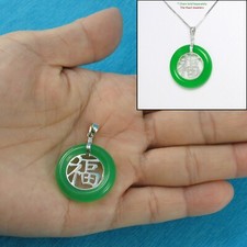 Colgante de jade Good Fortunes de plata de ley