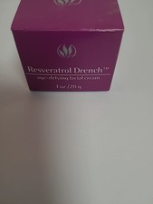SERIOUS SKIN CARE Resveratrol Drench Concentrado y Crema Facial Antiedad