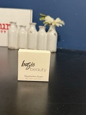 SOMBRA DE OJOS BÁSICA BEAUTY QUAD en Hot Cocoa Bomb 0,14 oz nueva en caja