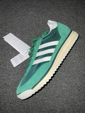 MENOS DE LA MITAD DE PRECIO Adidas SL72 RS Reino Unido 8,5 Nuevo en caja