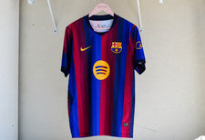 Camiseta de fútbol estilo FC Barcelona 2026 para hombre talla pequeña nueva con etiquetas »