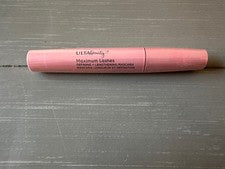 Máscara de pestañas Ulta Beauty Maximum Lashes JET NEGRA NUEVA SELLADA tamaño completo