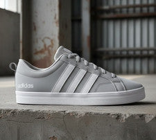 Zapatillas de deporte para hombre Adidas VS Pace gris y blanco todas las tallas del Reino Unido nuevas en caja AVSP2GW01