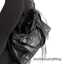 Bolso Mensajero Retro Gran Capacidad Un Hombro Para Mujer Remache Motocicleta Bolso de Mano
