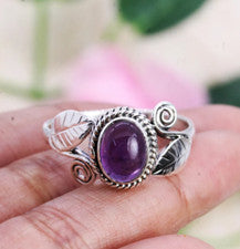 Anillo hecho a mano de plata de ley 925 con hoja de piedras preciosas de amatista para mujer todas las tallas SR549