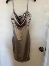 Vestido sin mangas para mujer talla mediana