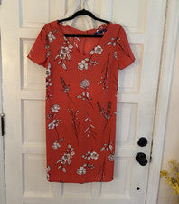 Apt. 9 Vestido recto floral para mujer cuello en V manga corta bolsillos gasa S