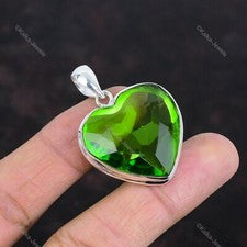 Oferta de Día de Acción de Gracias Colgante Corazón de Boda de Piedra de Peridoto de Plata de Ley 925