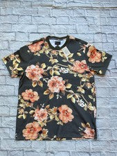 Camiseta Guess Para Hombre Calce Regular Suave Fuerte Algodón Mangas de Tiro Floral Talla L