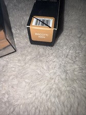 Base en barra Huda Beauty Fauxfilter Skin Finish .44 oz - Biscotti 405N - NUEVA