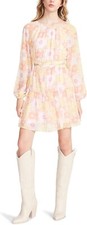 Vestido Steve Madden Cadi Para Mujer Mediano Rosa Floral Recortado en Niveles Preppy JDM859