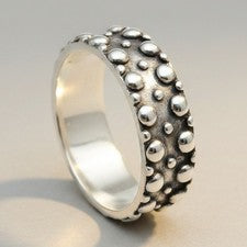 Anillo de plata de ley real cinta maciza perforada 925 hecho a mano
