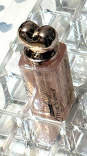 Beauty Treats Treat Yourself ALEGRE Lápiz labial de larga duración y alto brillo SELLADO