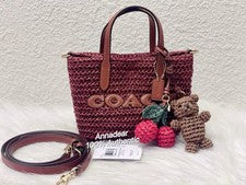 Nuevo con etiquetas Bolso de Mano Coach CEU30 City Mini con Dijes en Paja y Cuero Dorado/Russet