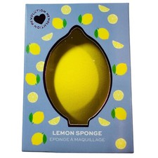 Esponja de maquillaje en forma de limón I Love Revolution para una aplicación y mezcla impecables