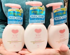 Limpiador facial en espuma sin aditivos marca Cow 160 ml x3 piel sensible Japón