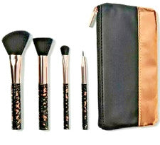 TARGET "JUEGO DE CEPILLOS DE VIAJE" ~ (JUEGO DE 4 + BOLSA DE VIAJE) ~ *** NUEVO EN CAJA ***