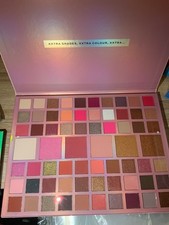 Paleta de sombras de ojos Revolution Beauty London / XXPLICIT / nueva.