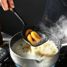 Cuchara coladora de silicona para comodidad y funcionalidad al cocinar