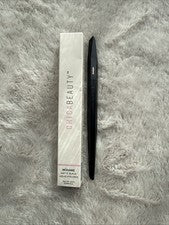 Delineador de ojos líquido negro mate Chica Beauty MIRAME 0,5 ml larga duración sin manchas