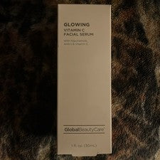 Global Glowing Vitamina C - Suero facial con niacinamida, AHA y vitamina E 1 oz NUEVO