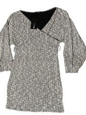 Vestido envolvente tejido Fashion Nova para mujer - blanco y negro - nuevo con etiquetas talla XL