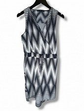 Vestido Vaina Potter's Pot Negro Talla M Blanco Geométrico Cinturón Hasta la Rodilla