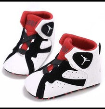 Zapatos de suela suave para bebé talla 1 edades 0-12 meses.