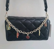 Bolso Bandolera Steve Madden BGLOSSI NYC Acolchado Negro con Dijes Nuevo con Etiquetas.
