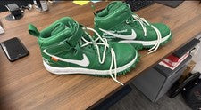 3- Pares Talla 10 -Blanco roto x Nike Air Force1 SP Cuero Medio Pino Verde y BLANCO