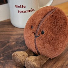Muñeca de grano de café muñeca de peluche de dibujos animados nueva muñeca de juguete linda decoración de mesa para el h