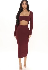 Vestido midi acanalado corte frontal para mujer FASHION NOVA Wine arrebatado