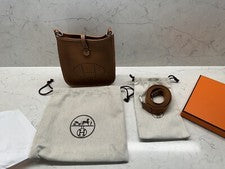 HERMES Mini Evelyne 16 Amazone Clemence Bulls C Gold Taurillon Maurice GHW TPM