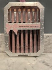 NUEVO EN CAJA Juego de 7 cepillos de ojos Manna Kadar Beauty