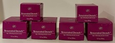 Un montón de 6 cremas faciales serias para el cuidado de la piel que desafían la edad con Resveratrol **LEE